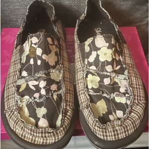 Sketchers loafers sz 7